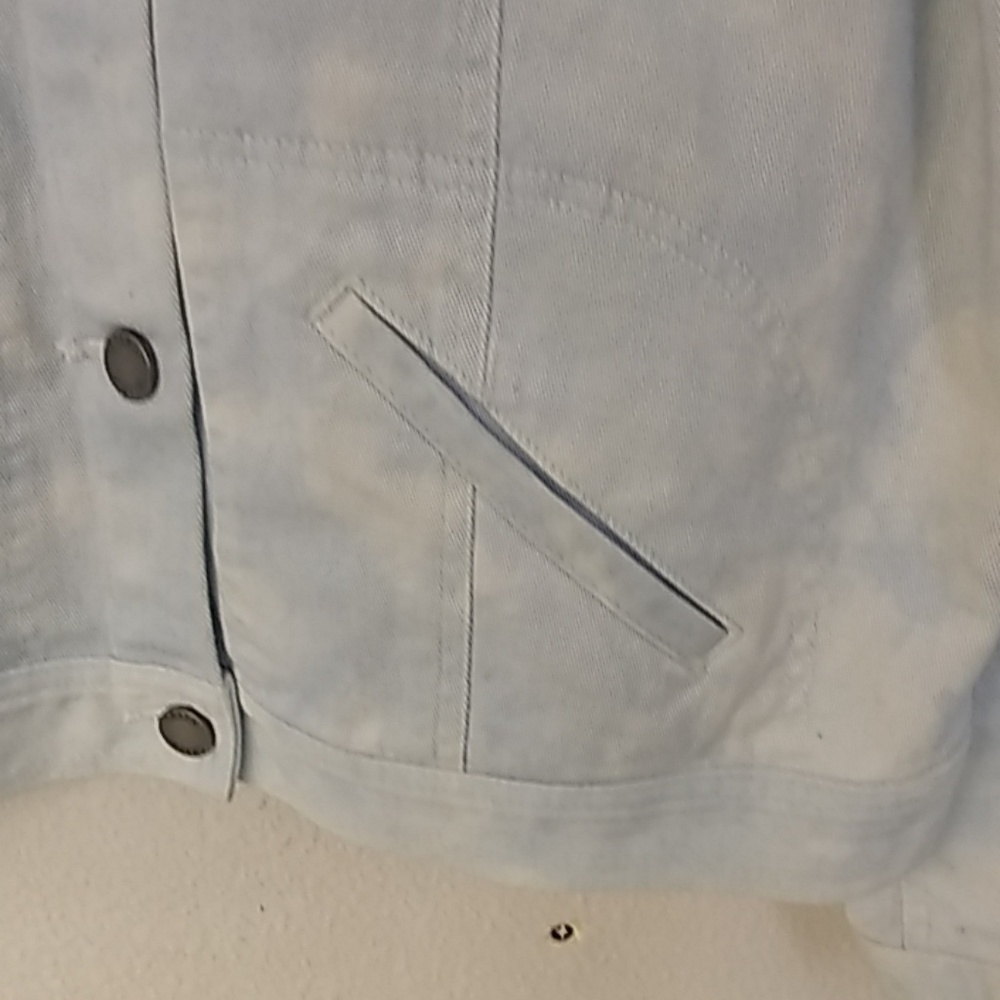 Jacket - Picture 4 of 7